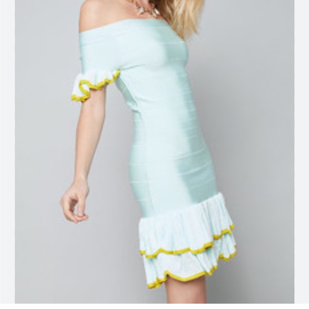 Bebe Mary Lou Bandage Ruffle Dress. Size Medium